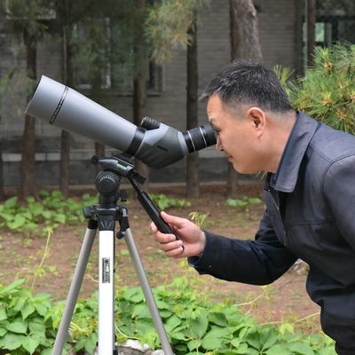 Espectro de detección impermeable de ED al aire libre con lente ED y dos ruedas de enfoque Zoom 20-60x80