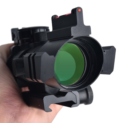 Espectro de caza ligero 4X32 de fibra óptica con 36,6 pies/7° de campo de visión y 460g de peso