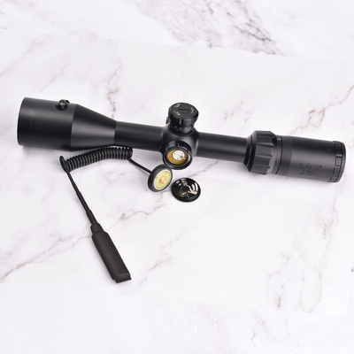 Objetivo óptico esencial ZOS 3-9x42 R6 Primer plano focal Objetivo con iluminación roja